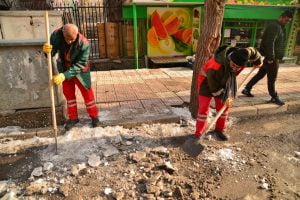Diyarbakır’da buz temizleme seferberliği