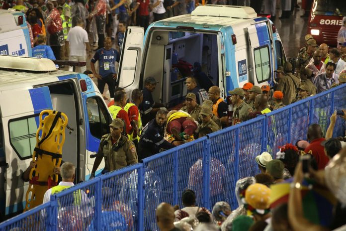 Rio Karnavalı’nda kaza
