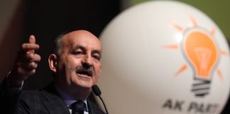 Müezzinoğlu, Kılıçdaroğlu’nu yuhalatmadı Müezzinoğlu, Kılıçdaroğlu'nu yuhalatmadı