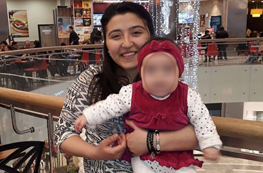 Eski eşini sokak ortasında pompalı tüfekle öldürdü