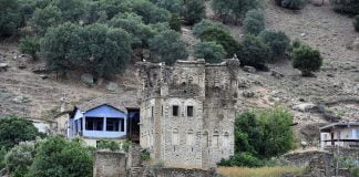 Tarihi Arpaz Kalesi restore edilecek Arpaz Kalesi