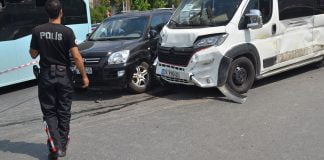 Kadıköy’de zincirleme trafik kazası