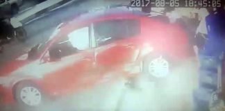 Küçük çocuk saniyelerle hayatta kaldı