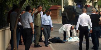 Bombalı saldırganın kimliği araştırılıyor