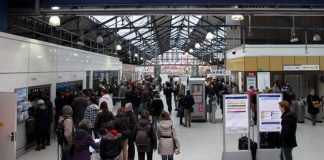 Bomba alarmı sebebiyle Londra Şehir hava alanı uçuşlara kapatıldı