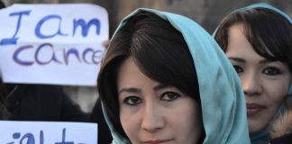 Afganlı mültecilere yardım azaldı Afgan