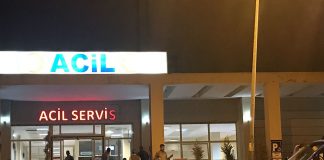 Kızını yanlışlıkla arabasıyla ezdi kızını