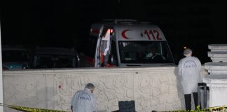 Anne ve çocuğu 6. kattan düştü 6. kattan