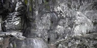 12 bin yıllık mağarada korkunç tahribat