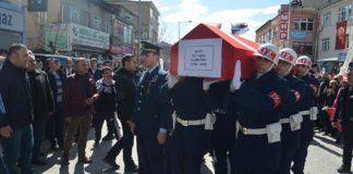 Şehit babasından duygulandıran davranış