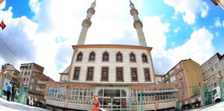 Camilerde son hazırlıklar tamamlandı